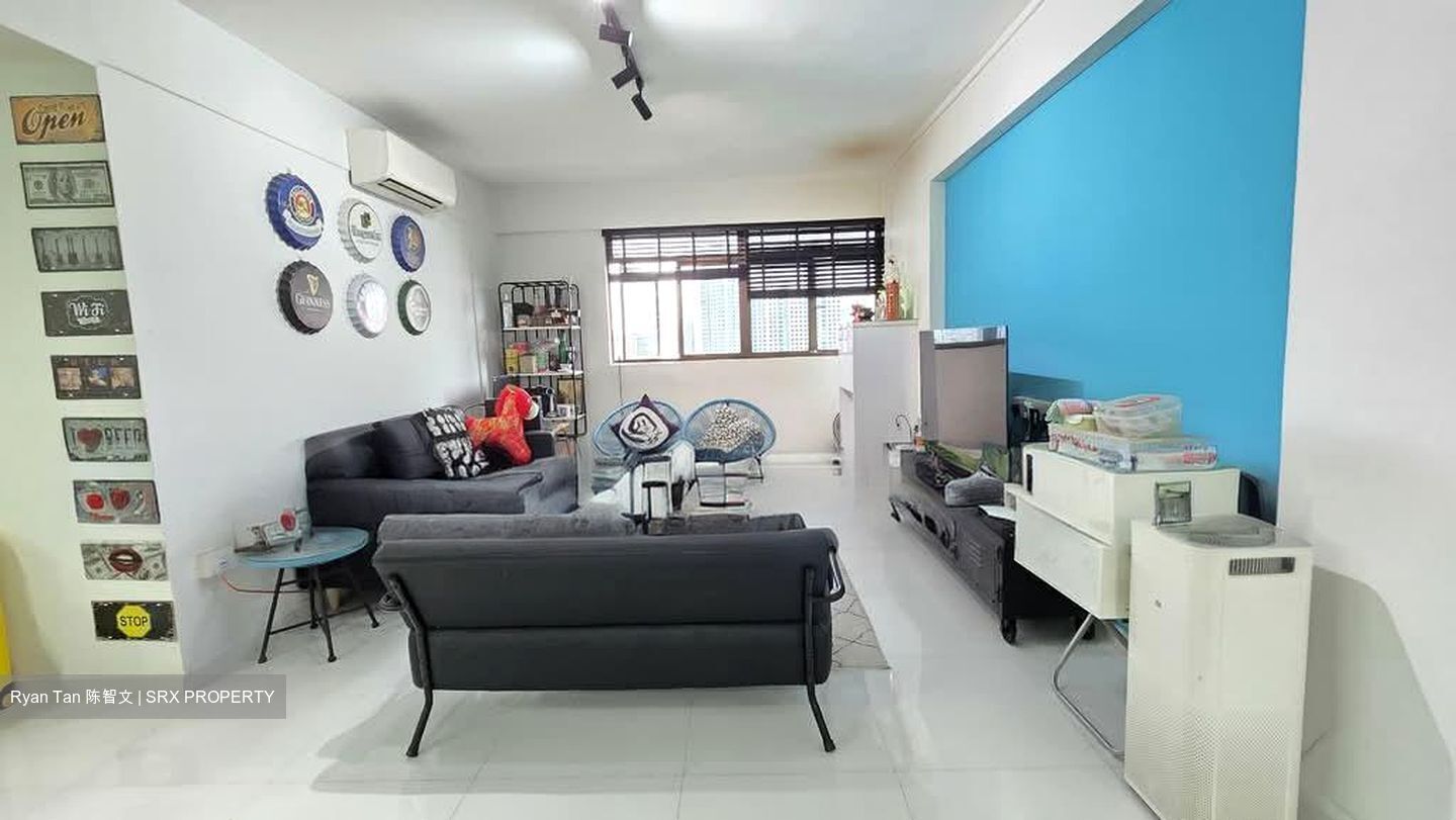 Blk 215 Lorong 8 Toa Payoh (Toa Payoh), HDB 5 Rooms #547522631
